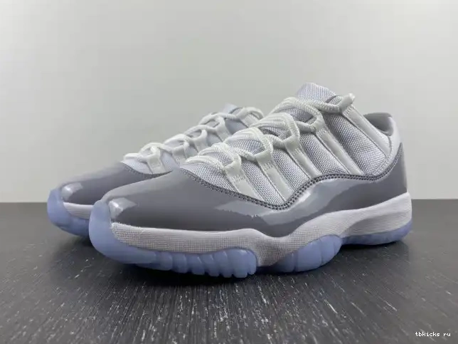 TB Grey Cement 11 Air AV2187-140 Jordan Low 0508